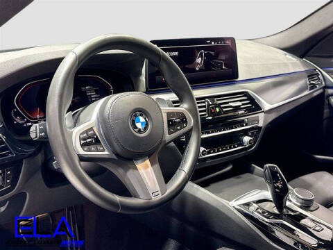 2022 BMW 5 Series 540i