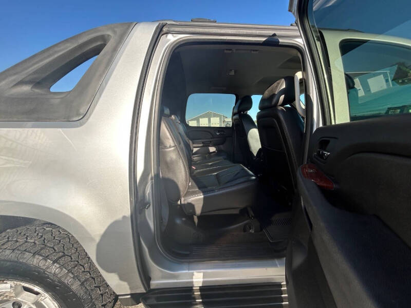 2011 Chevrolet Avalanche LT