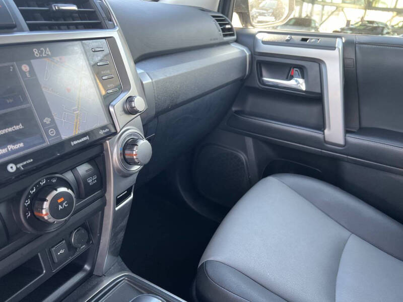 2020 Toyota 4Runner Limited