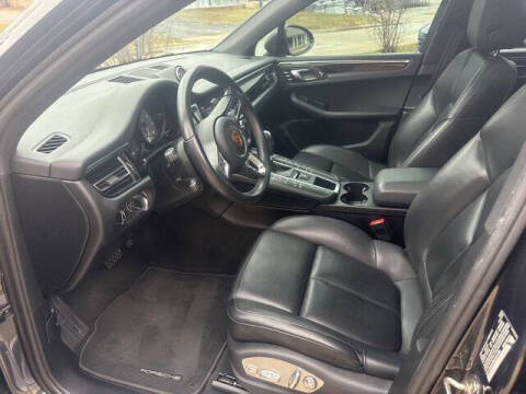 2021 Porsche Macan S