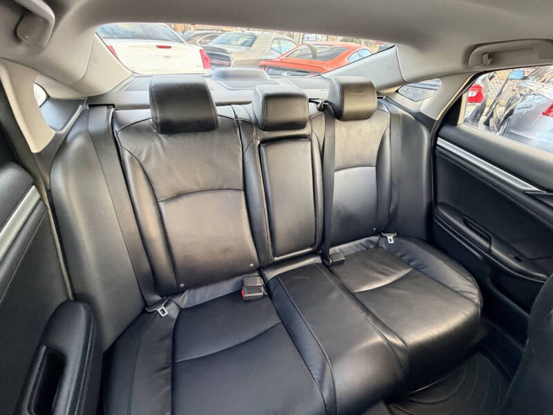 2017 Honda Civic Touring