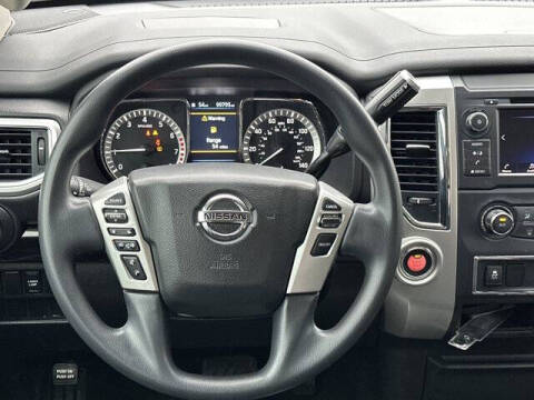 2019 Nissan Titan SV