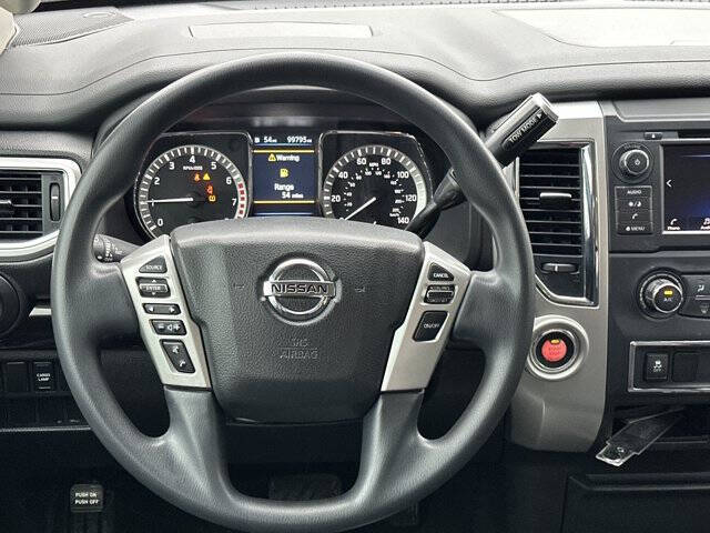 2019 Nissan Titan SV