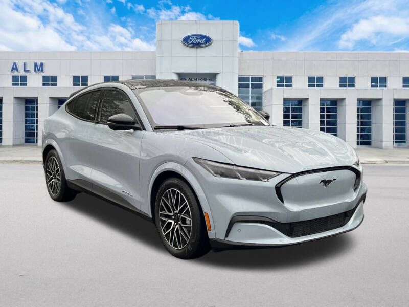 2025 Ford Mustang Mach-E Premium