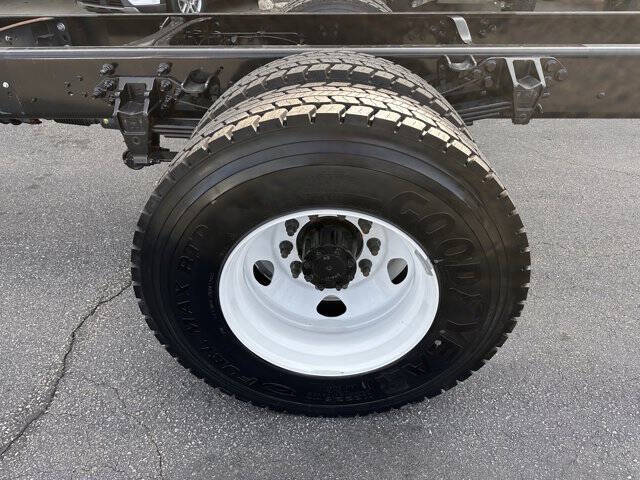 2024 Ford F-650 Super Duty