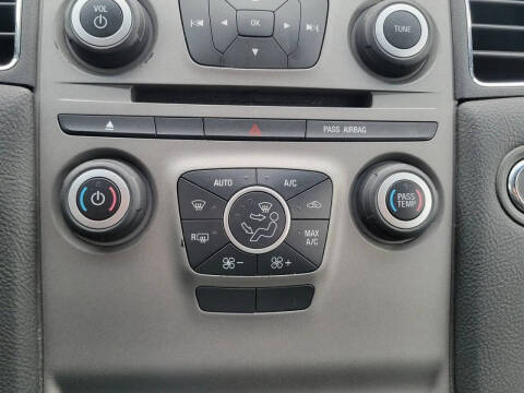 2017 Ford Taurus SEL