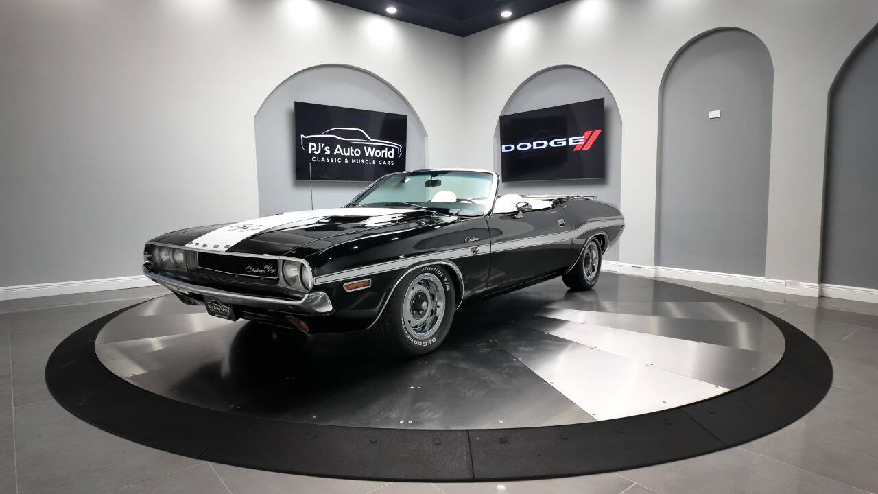 1970 Dodge Challenger 2