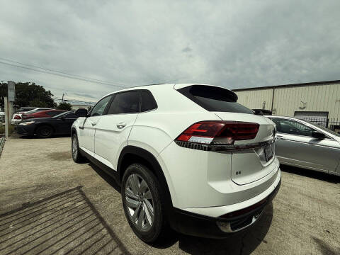 2021 Volkswagen Atlas Cross Sport SE 4Motion