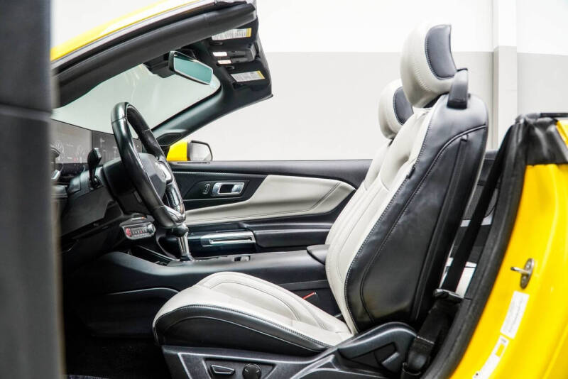 2024 Ford Mustang EcoBoost Premium