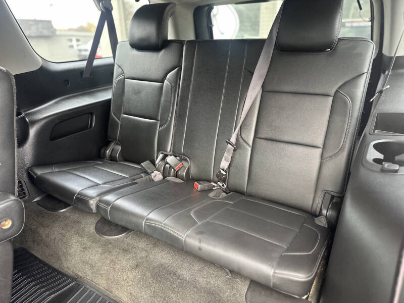 2017 Chevrolet Suburban LT