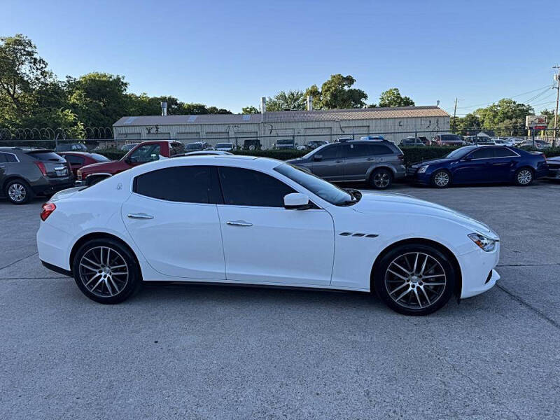 2016 Maserati Ghibli