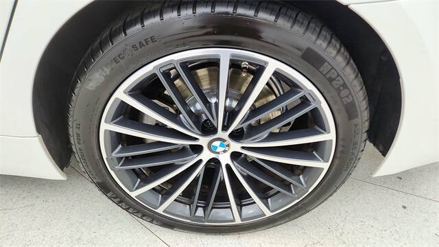 2021 BMW 5 Series 530i