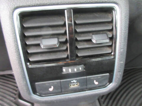 2017 Volkswagen Passat 1.8T SEL Premium