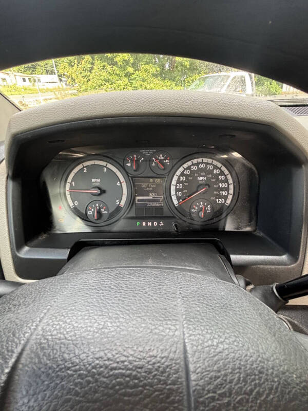 2012 RAM 3500 SLT