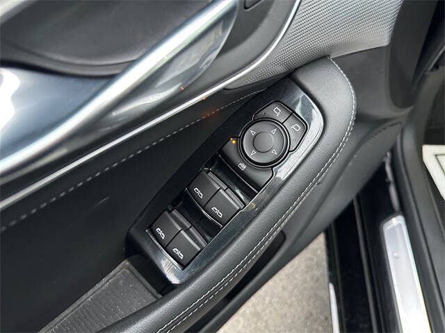 2022 Cadillac CT5 Luxury