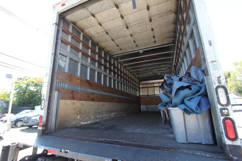 2015 Freightliner M2 106