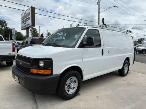 2017 Chevrolet Express 2500