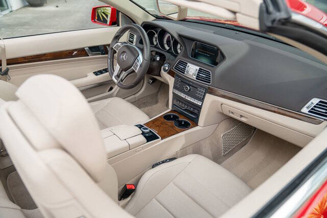 2016 Mercedes-Benz E-Class 6