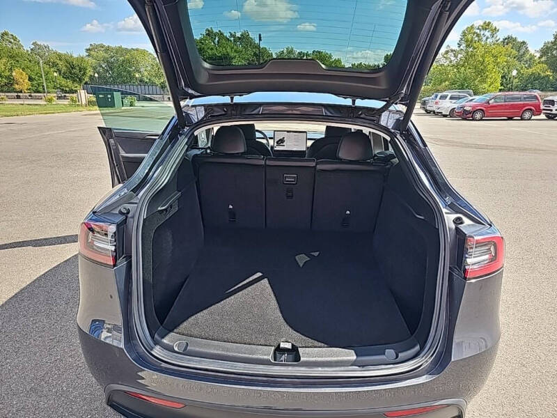 2023 Tesla Model Y Performance