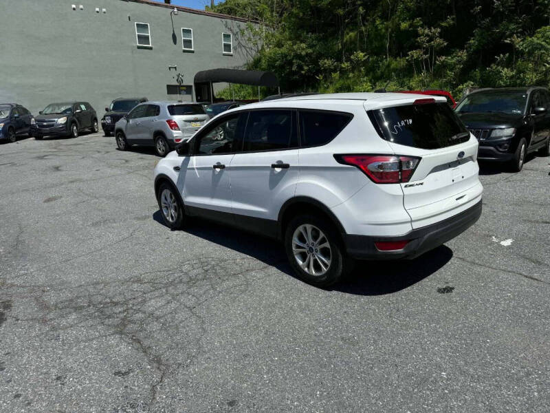2018 Ford Escape S