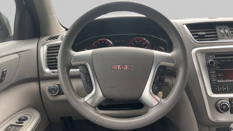 2015 GMC Acadia SLE-2