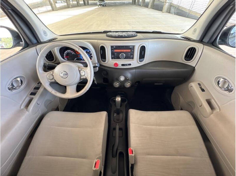 2014 Nissan cube