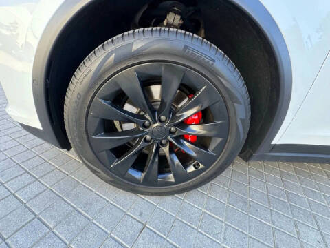 2019 Tesla Model X 75D