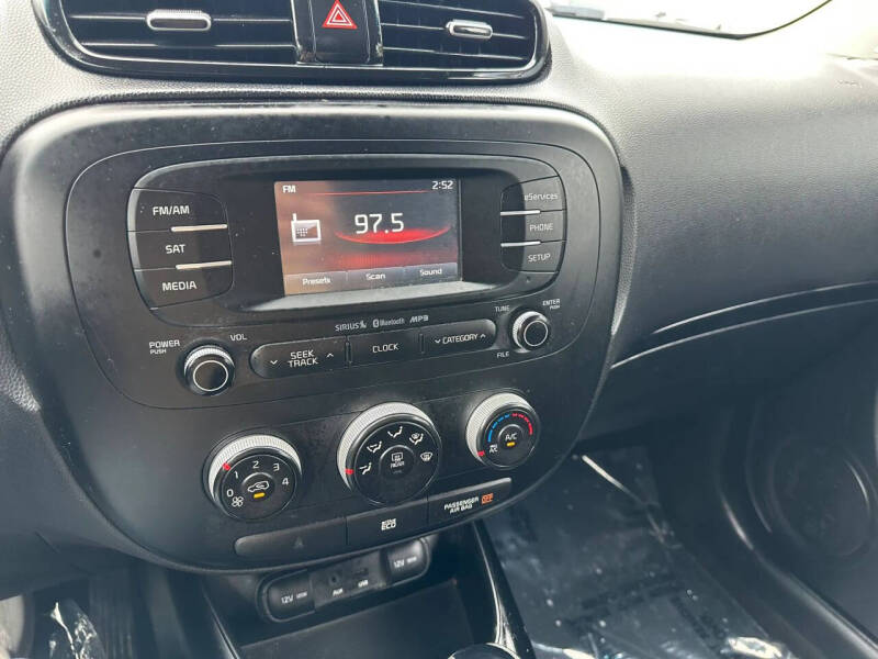 2014 Kia Soul +