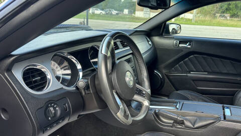 2012 Ford Mustang V6 Premium
