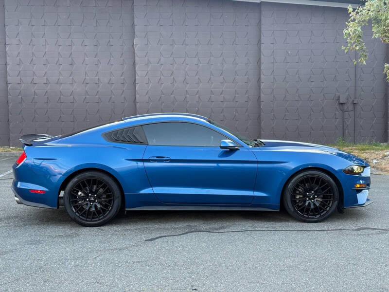 2018 Ford Mustang EcoBoost