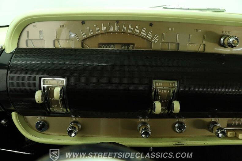 1954 Lincoln Capri