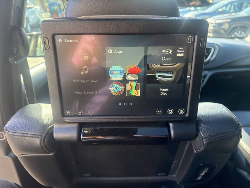 2019 Chrysler Pacifica Touring L Plus