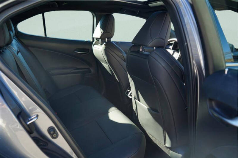 2020 Lexus UX 250h F SPORT