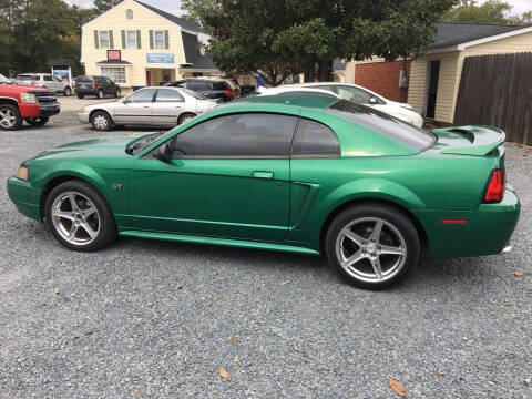 2000 Ford Mustang for sale at LAURINBURG AUTO SALES in Laurinburg NC