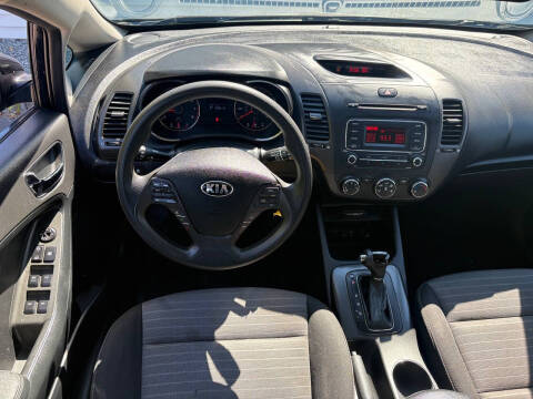2016 Kia Forte5 LX