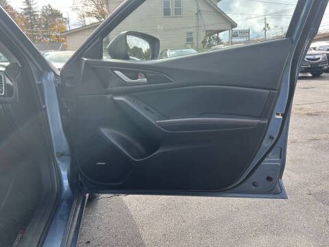 2015 Mazda MAZDA3 i Grand Touring