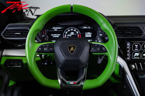 2022 Lamborghini Urus