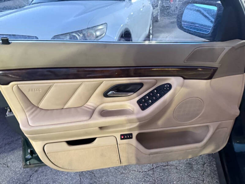 2000 BMW 7 Series 740iL