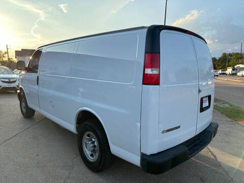 2018 Chevrolet Express 2500