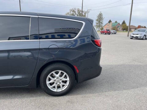 2020 Chrysler Pacifica Touring