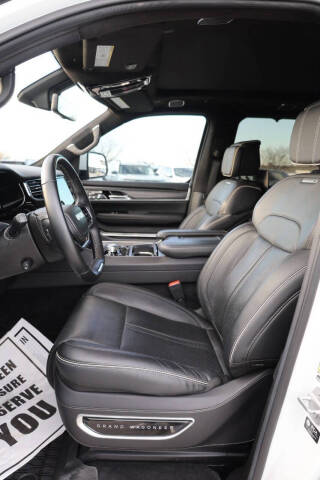 2022 Jeep Grand Wagoneer Obsidian