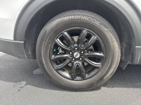 2021 Ford Explorer