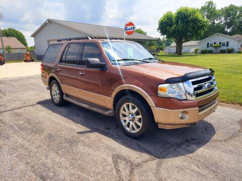 2011 Ford Expedition for sale at CALDERONE CAR & TRUCK in Whiteland IN