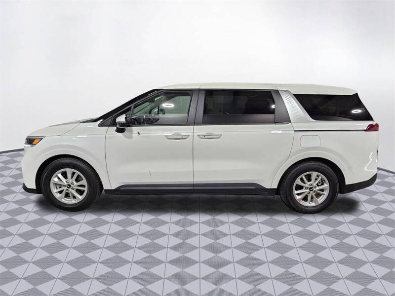 2024 Kia Carnival