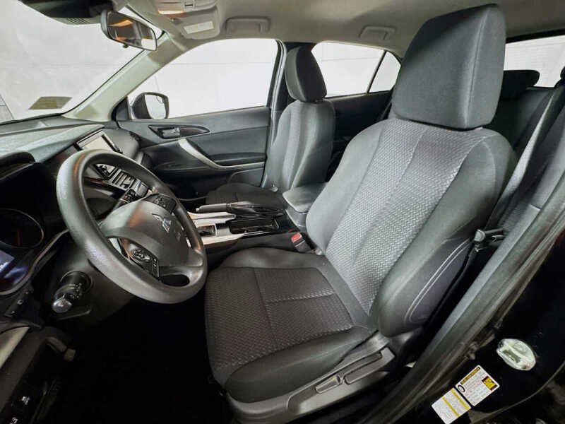 2024 Mitsubishi Eclipse Cross ES