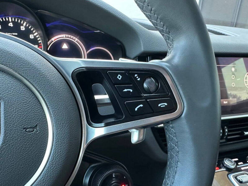 2022 Porsche Cayenne