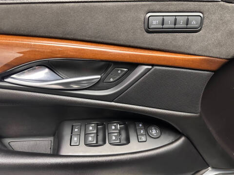 2018 Cadillac Escalade Luxury