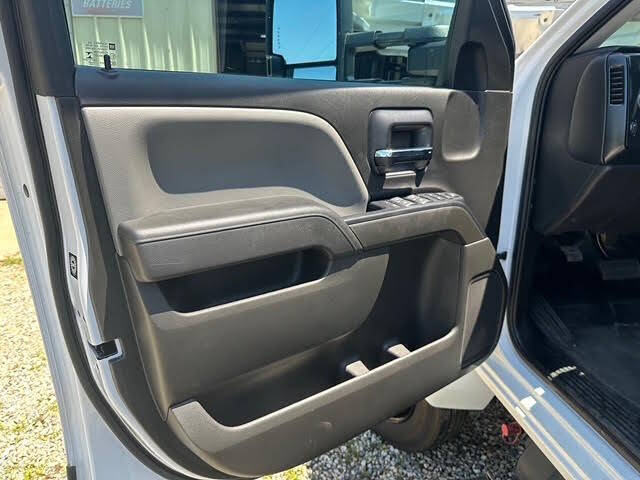 2022 Chevrolet Silverado 5500HD