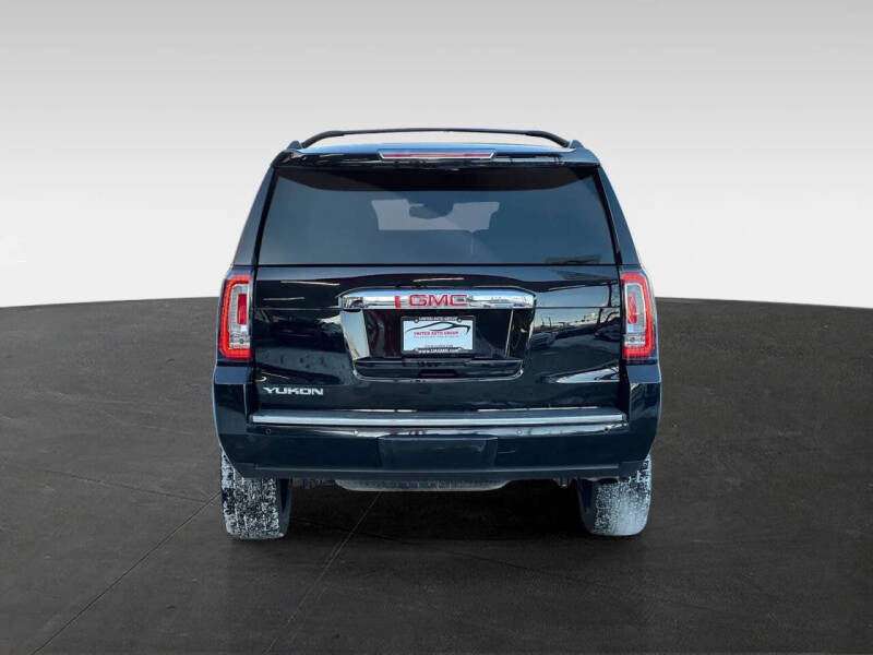 2017 GMC Yukon Denali