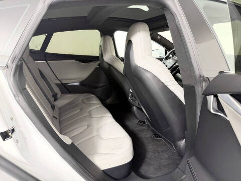 2016 Tesla Model S